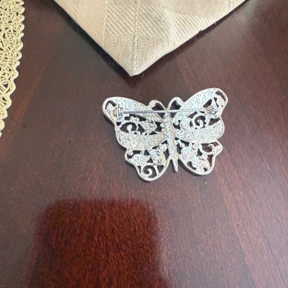 Vintage Silver Tone Tone Brooch - Picture 2 of 3